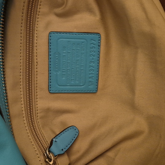 EUC 🌟 LN 🐦 COACH 🐦 HALEY (13') Leather PERFORATED Satchel 💙 ROBIN & BURGUNDY - Picture 11 of 15